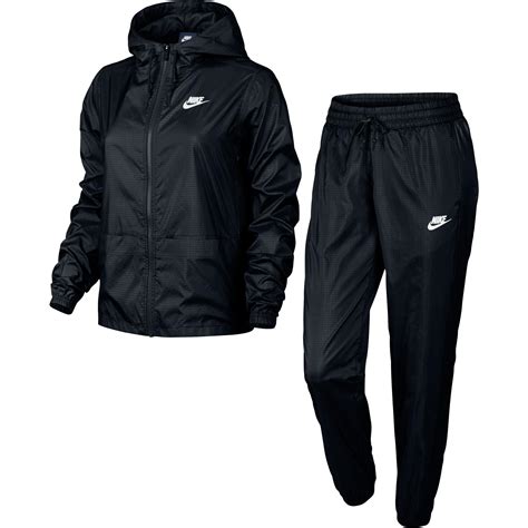 nike tracksuits women's